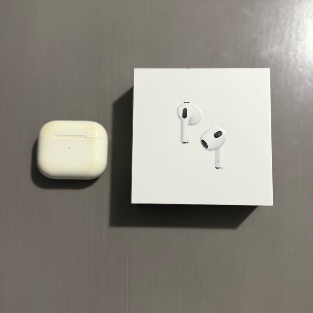 AirPods (3rd Generation) with Lightning Charging Case